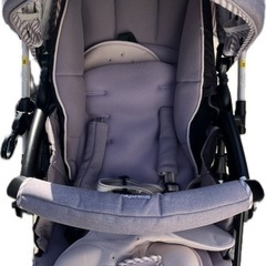 アップリカ　ベビーカーの画像