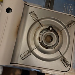 インテリアに馴染むスリム卓上カセットコンロの画像