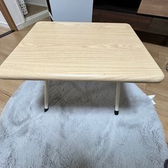 折り畳み式　ミニテーブルの画像