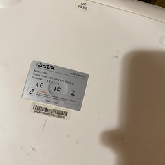 yaber y30 プロジェクター本体の画像