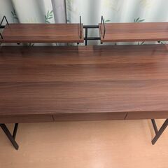 組立済　パソコンデスクの画像