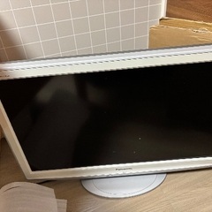 Panasonic ビエラ TH-L32X1-W 32型　1万円の画像