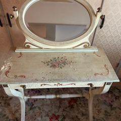 ドレッサー アンティーク ヴィンテージ 机 家具の画像