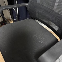 12/4-12/5 豊中市もしくは大阪北区引き取りのみ　　デスクとチェアの画像