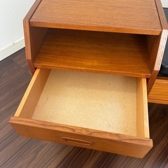 セール！ヴィンテージテレフォンベンチの画像