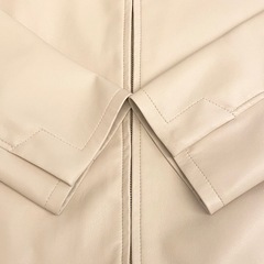 美品 フェイクレザーブルゾン NATURAL BEAUTYBASIC サイズM ナチュラルビューティベーシックジャケットアウター ブルゾン ベージュの画像