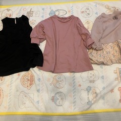 ベビー冬服（90センチ、18ヶ月〜24ヶ月）の画像