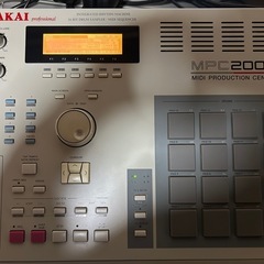 Akai mpc2000
