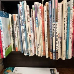絵本、本　いろいろ100冊以上
の画像