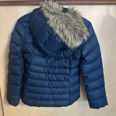 トミー　アウター140サイズ　紺色の画像