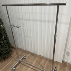 ハンガーラック(耐荷重140kg)の画像