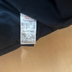 トミー　アウター140サイズ　紺色の画像