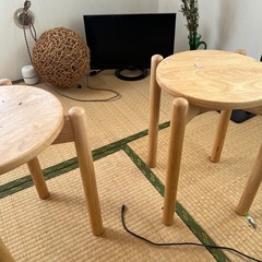 シンプル木製スツール椅子✖️2の画像