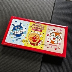 バイキンマン　ドキンちゃん　お皿セットの画像