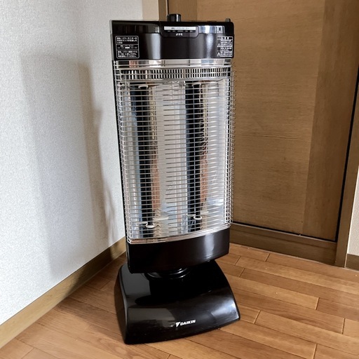 ダイキン遠赤外線「セラムヒート」 (マッさん) 神領の季節、空調家電