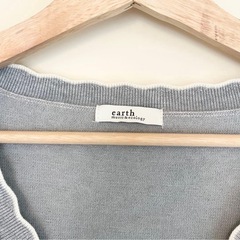 【earth music&ecology】 ちびスカラップカーディガン グレー系 Fサイズの画像