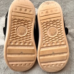 スニーカー16cmの画像