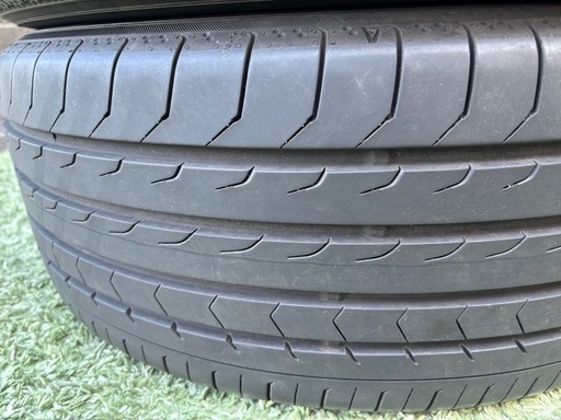 2024年式☆超バリ山.極上イボ残り☆ヨコハマブルーアース RV03☆245/45R19 ☆ 2本
