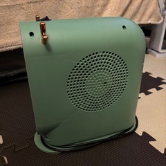 電気ヒーター セラミックファンヒーター 小型暖房器の画像
