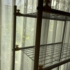 ★お取引き早い方優先★洗濯機上収納ラック　横幅、高さ調節可能　ランドリーラック　ホワイト の画像