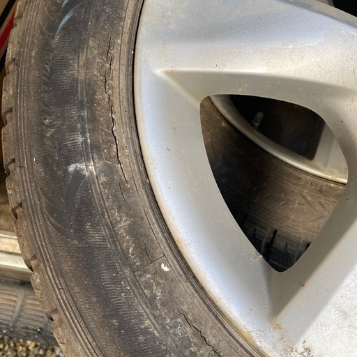 スタッドレスタイヤ　アルミホイール　TOYOTA レクサス　純正　235/60R18 103Q