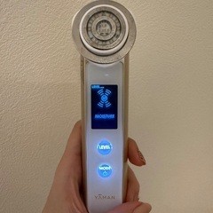 YA-MAN 美顔器の画像