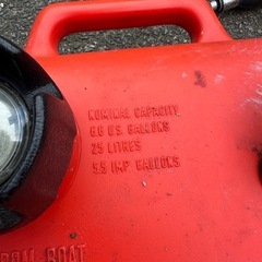 トーハツ燃料タンク YAMAHA燃料タンク 他、ホース類の画像