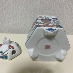 香炉　柿右衛門様式　有田焼　鷹峰作　岩牡丹　未使用品の画像