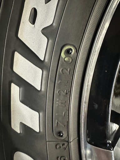 MKW MK26 16×8jオフセット0 デリカd5