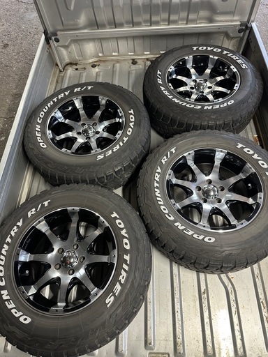 MKW MK26 16×8jオフセット0 デリカd5