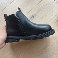 ショートブーツの画像