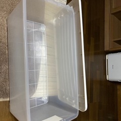 収納ケース　キャスター付きの画像