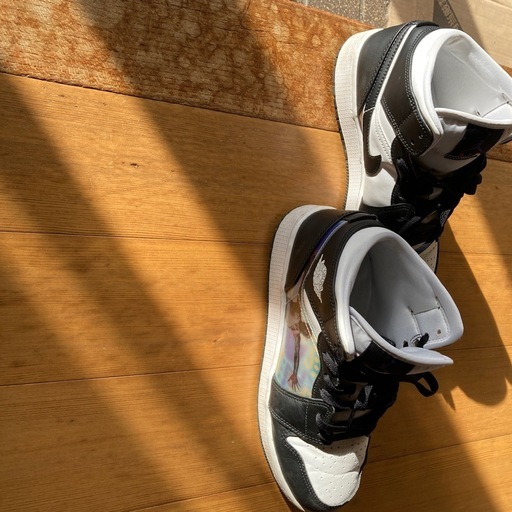 NIKEスニーカー今日か明日取り引きで値引き交渉可能