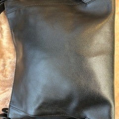 マザーハウスMOTHERHOUSEヨゾラ2WAYリュックサック ナップザック リックサック ルックザック サブリュック ナップサック バックパック デイパック ショルダーバッグ ショルダーバックブラック黒色レザー牛革本革ユニセックスレディース女性用womenの画像