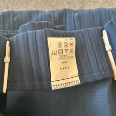 ほぼ未使用ニトリカーテン　青の画像