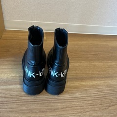 ブーツ　22cmの画像