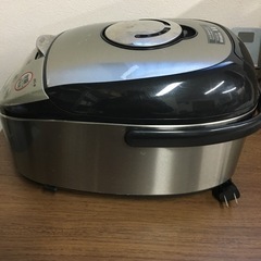 炊飯器の画像