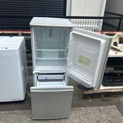 冷蔵庫の画像