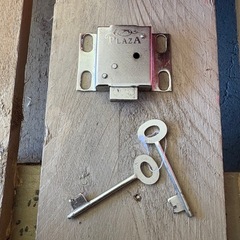 ビンテージ☆真っ赤なポストの画像