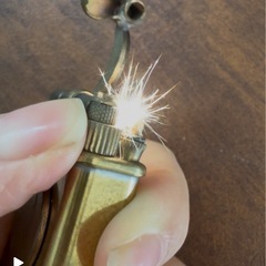 ヴィンテージ真鍮ライター・動作品の画像