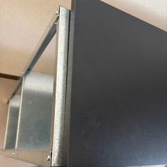 IKEA棚 ヒュッリス＆天板（黒）セット 組み立て済みの画像