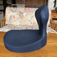 MonoLuxe 骨盤矯正 椅子 姿勢矯正 の画像