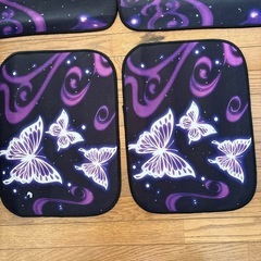 車内フロアマット４枚の画像