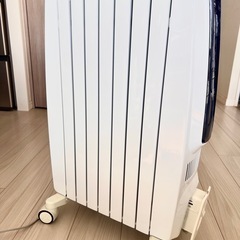 美品　デロンギ ドラゴンデジタルスマート オイルヒーター　説明書ありの画像