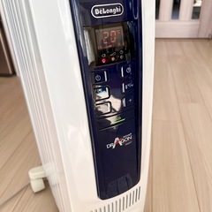 美品　デロンギ ドラゴンデジタルスマート オイルヒーター　説明書ありの画像