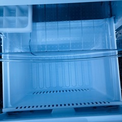 直接引き取り2,000円引き⭐︎大阪府下又は近郊は配送設置込み🉑 SHARP 137L 冷凍冷蔵庫 SJ-GD14C-C◇2017年製/YMJ121-36の画像