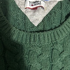 tommy セーターの画像