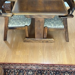 希少！ 欧州・欧米メルスマンファニチャー　ダイニングテーブルの画像