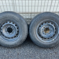 【本日限定4000円！！】15インチ 夏タイヤ 6穴 転がし用に ハイエース等にの画像