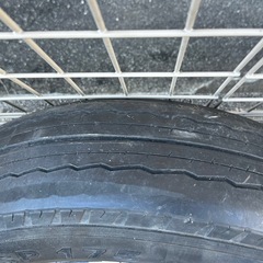 【本日限定4000円！！】15インチ 夏タイヤ 6穴 転がし用に ハイエース等にの画像